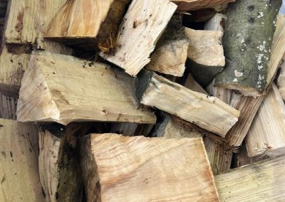 Log Delivery Rishton