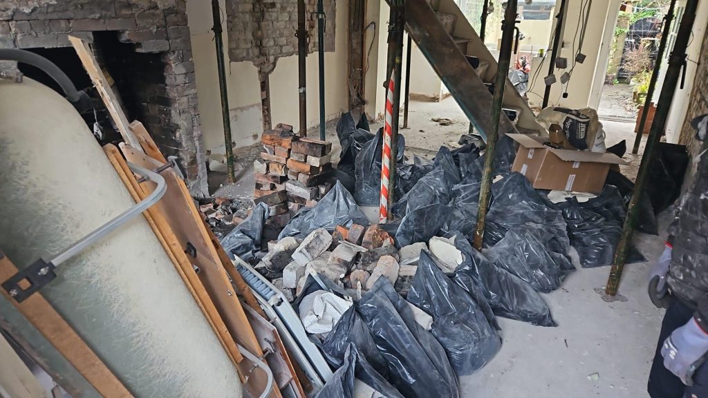 House Clearance Cadshaw