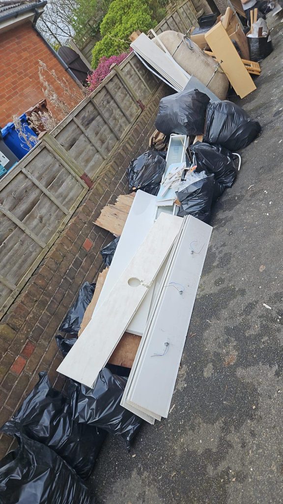 House Clearance Cadshaw