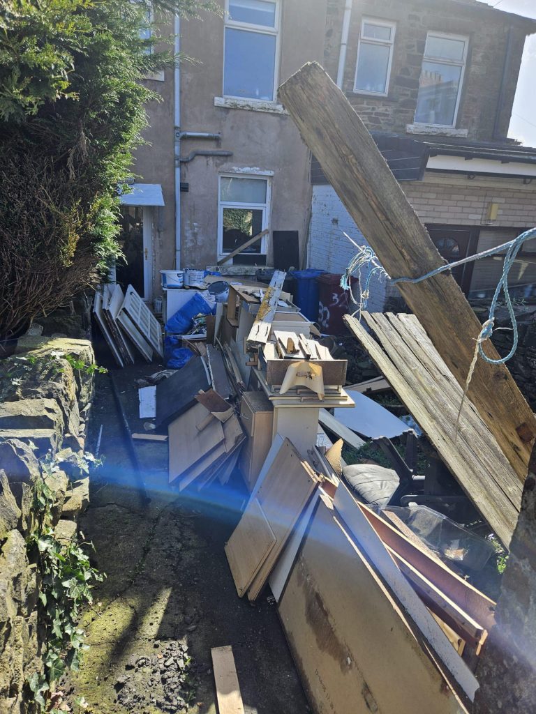 House Clearance Cadshaw