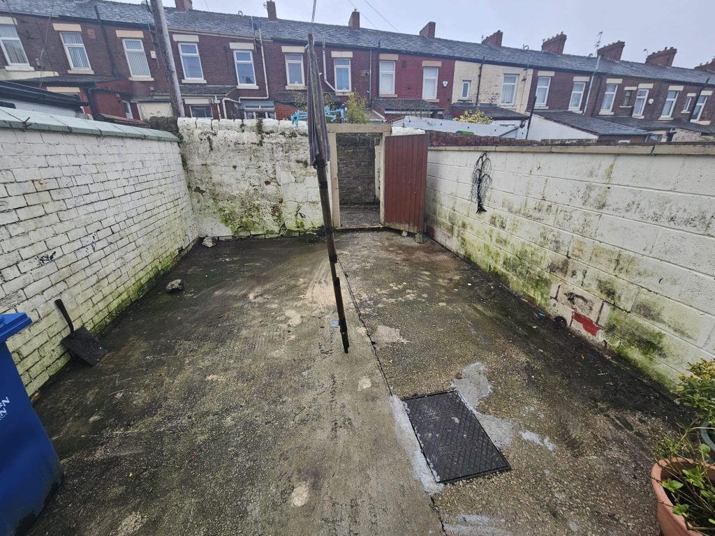 Rubbish Collections Hyndburn